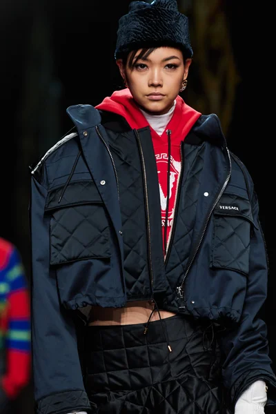Look 53